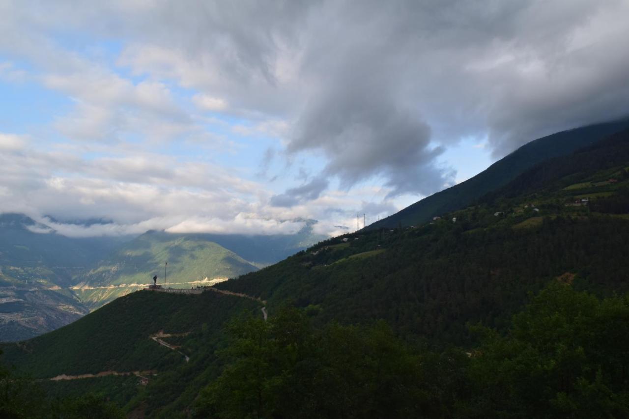 Mars Otel Artvin Exterior photo